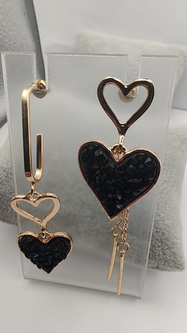 Black Heart Mod Stud Drop Earrings