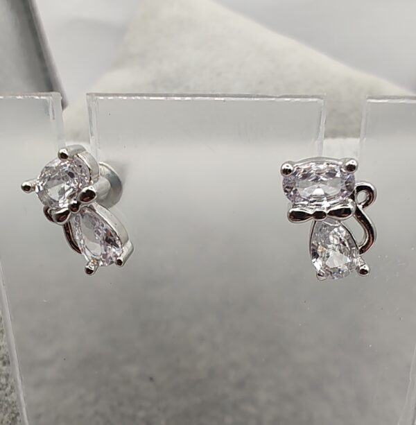 Fancy Cat Bling Stud Earrings