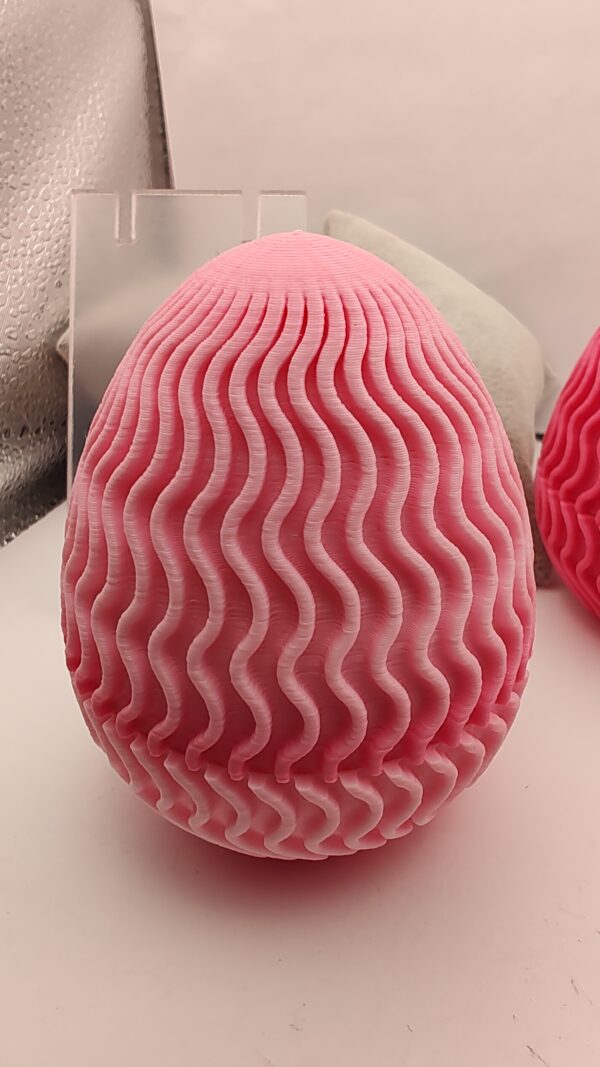 3D Printed Wavy Egg Stash Gifties Light Pink Ombre - Image 2