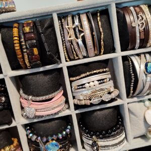 Bracelet Stack Pull